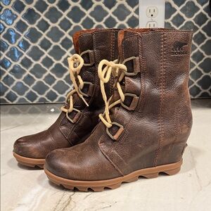 Sorel Joan of Arctic Wedge Brown